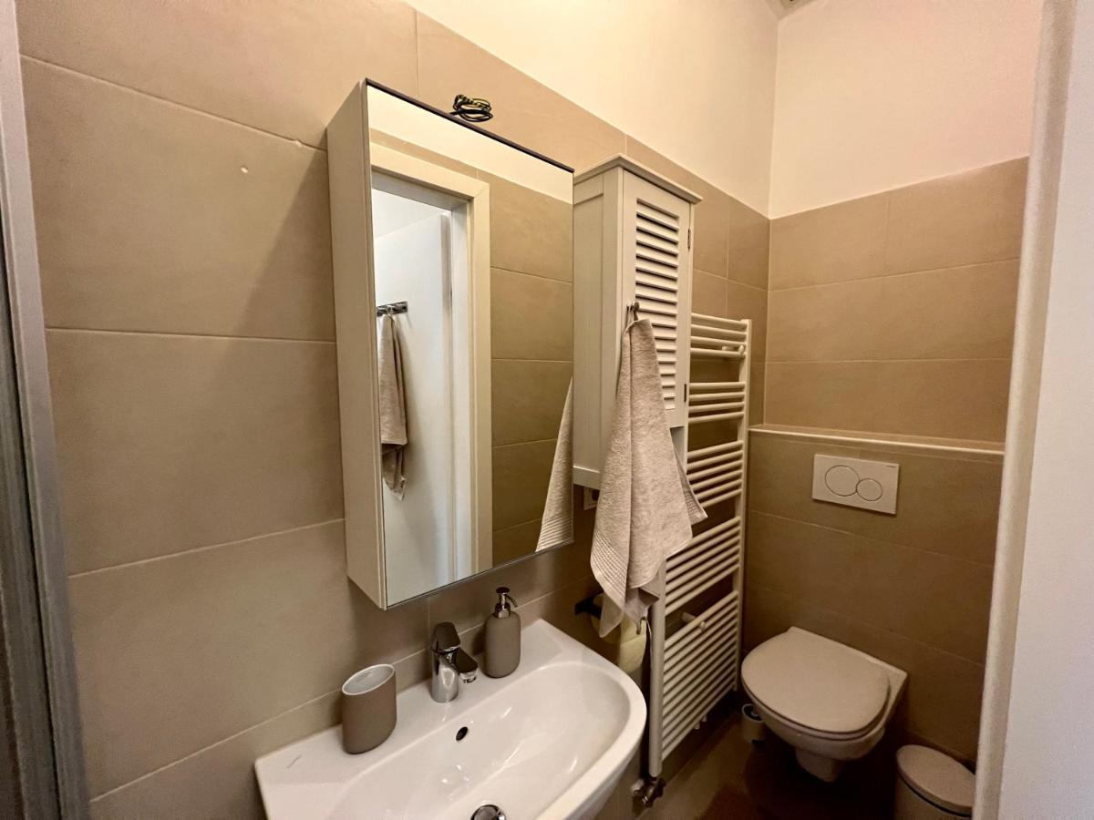 Cozy 2-Room Apartment Вена Экстерьер фото